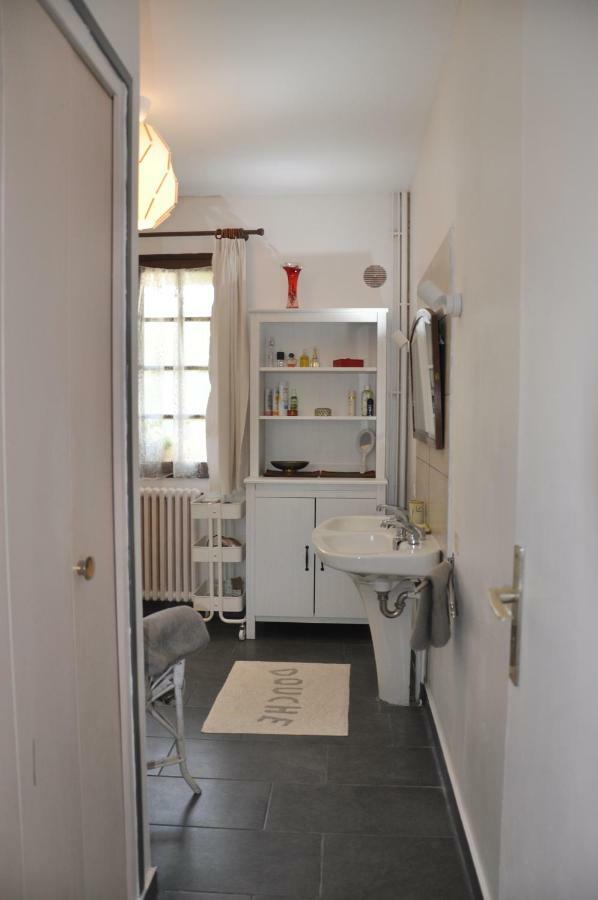 Chez Cyril Et VI Apartment Saint-Regle Exterior photo